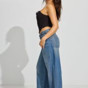 100093339_07I_alt2_1920x2880-1
