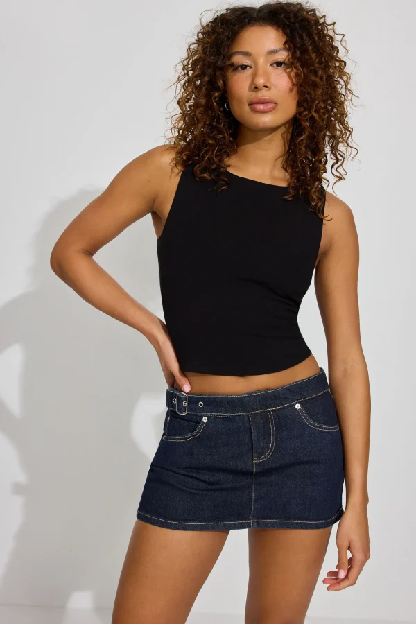 100093537_07K_1920x2880-1