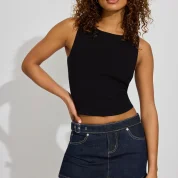 100093537_07K_1920x2880-1