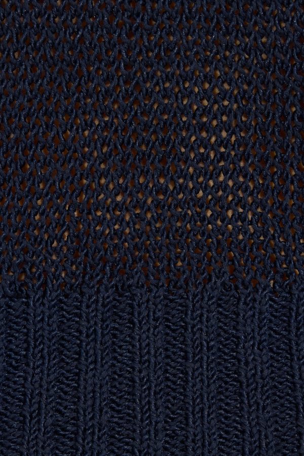 100093687_06G_alt3_1920x2880-1