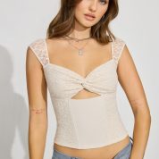 100093813_2FC_1920x2880-1