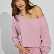 100093855_06Q_alt1_1920x2880-1