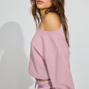 100093855_06Q_alt2_1920x2880-1