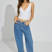 100094209_04N_alt2_1920x2880-1