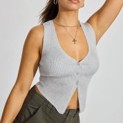 100094333_18X_alt1_1920x2880-1