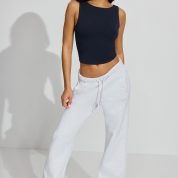 100094355_06G_alt2_1920x2880-1