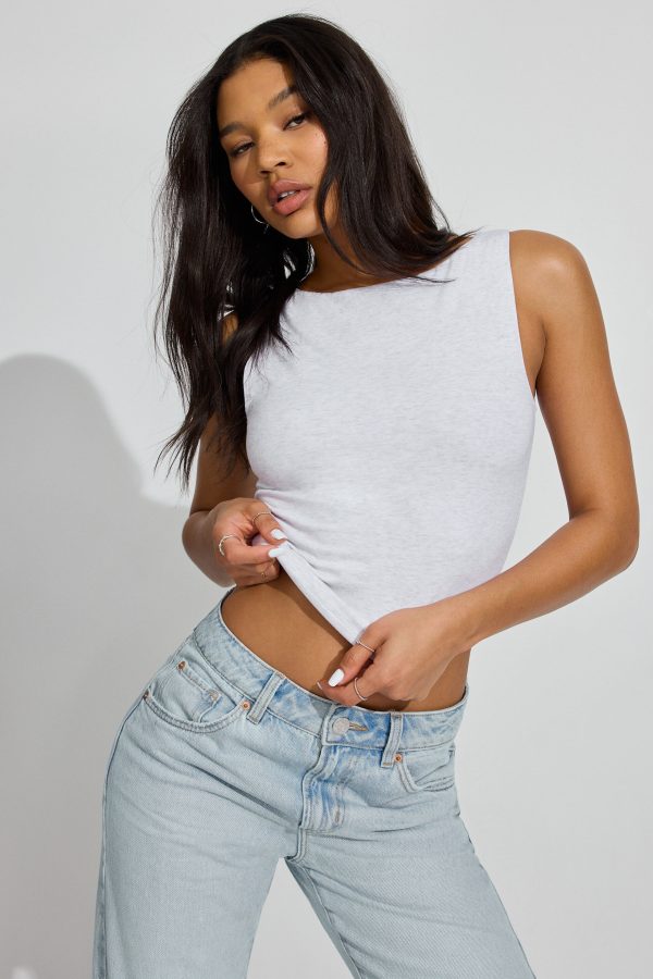 100094355_69I_1920x2880-1