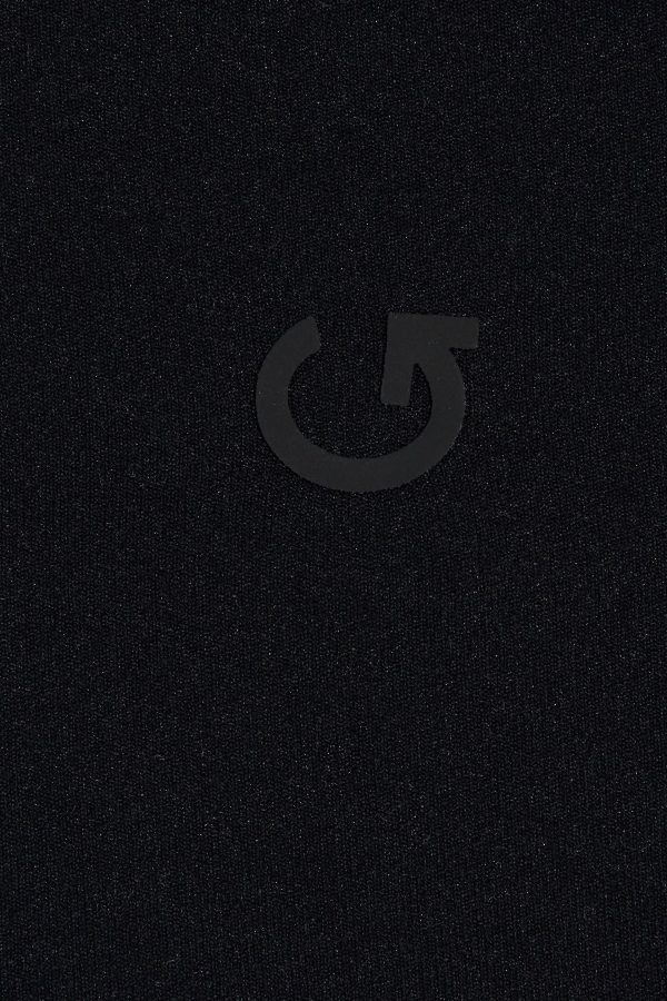 100094431_06V_alt4_1920x2880-1