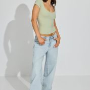 100094457_3V5_alt1_1920x2880-1