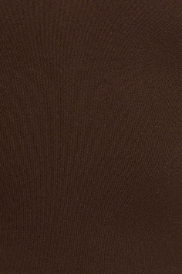 100094457_4DD_alt3_1920x2880-1