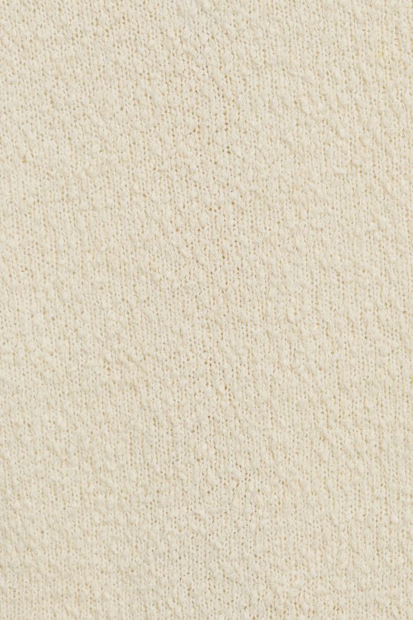100094617_0QO_alt4_1920x2880-1