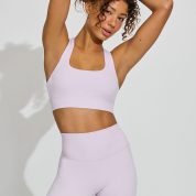 100095129_0CR_alt1_1920x2880-1