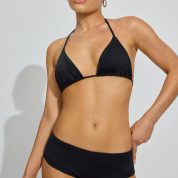 100095181_06V_alt1_1920x2880-1