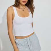 100095367_7VP_1920x2880-1