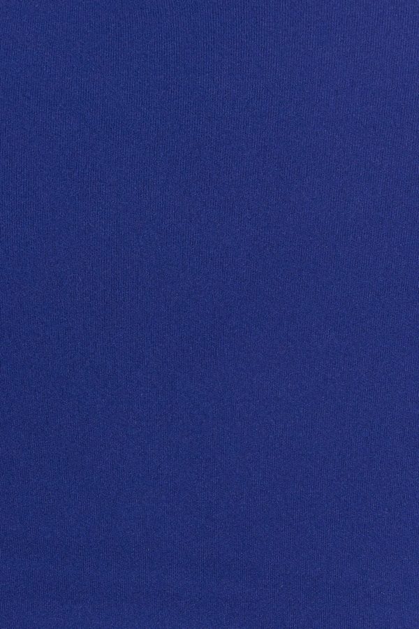 100095729_87Y_alt3_1920x2880-1