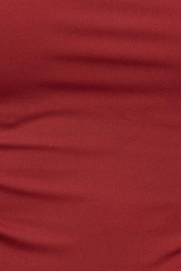 100095729_87Z_alt4_1920x2880-1