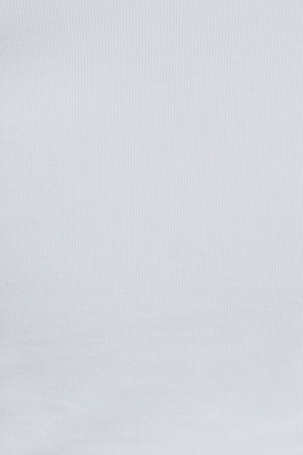 100095854_04N_alt4_1920x2880-1