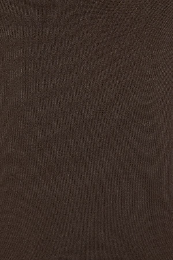 100095855_4DD_alt5_1920x2880-2