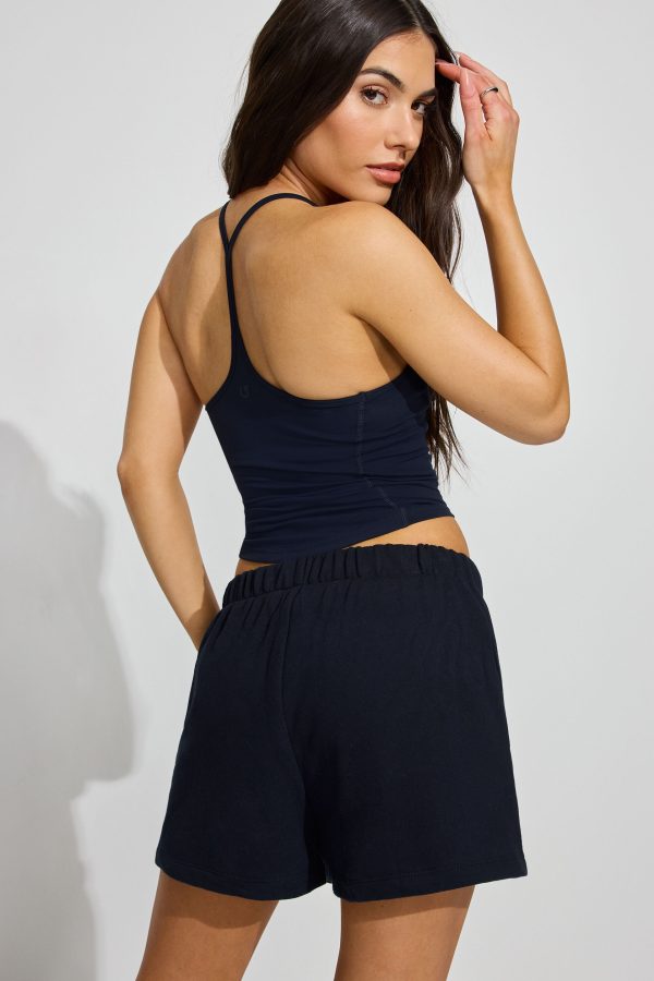 100096138_06G_alt3_1920x2880-1