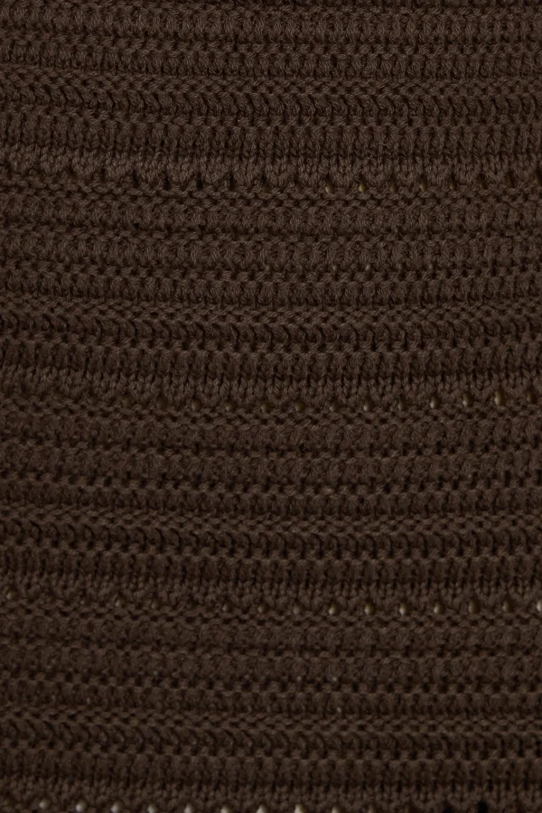 100096208_4DD_alt3_1920x2880-1