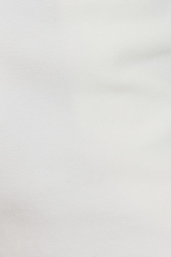 100096285_03G_alt5_1920x2880-1