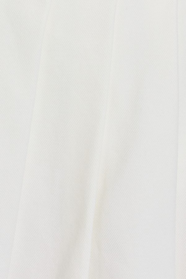100096331_03G_alt5_1920x2880-1