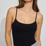100096775_06V_1920x2880-1
