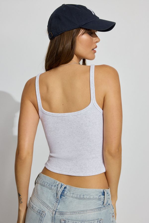 100096828_69I_alt4_1920x2880-1