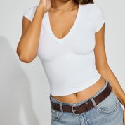 100096847_04N_1920x2880-1