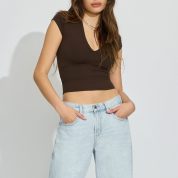 100096847_4DD_1920x2880-1