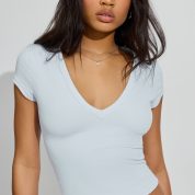 100096847_7VV_1920x2880-1