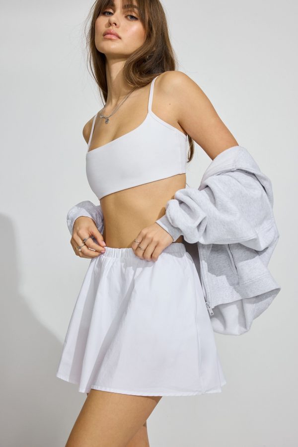 100096887_04N_1920x2880-1