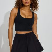 100096887_06V_alt1_1920x2880-1
