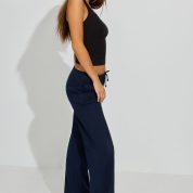100097131_06G_alt1_1920x2880-1