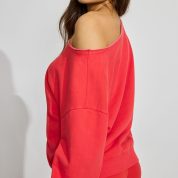 100097132_85Q_alt3_1920x2880-1