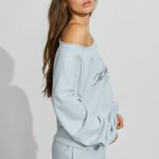 100097132_85W_alt1_1920x2880-1