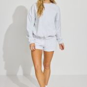 100097134_18X_alt1_1920x2880-1