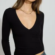 100097191_06V_1920x2880-1