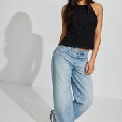 100097435_06V_alt1_1920x2880-1
