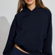100097785_06G_1920x2880-1