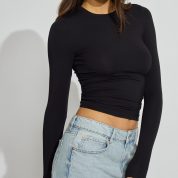 100097939_06V_alt1_1920x2880-1