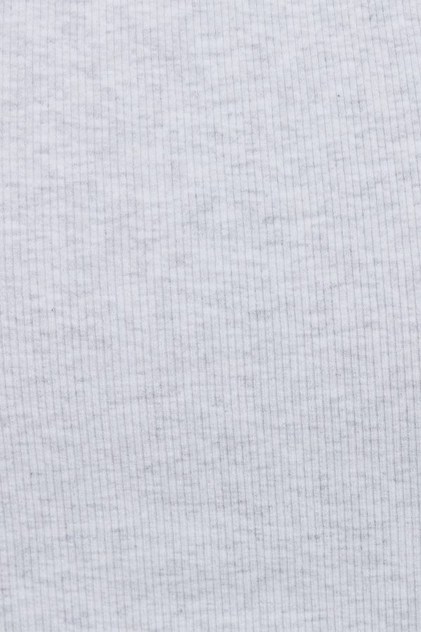100098217_69I_alt4_1920x2880-1