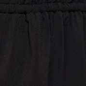 100098613_06V_alt4_1920x2880-2