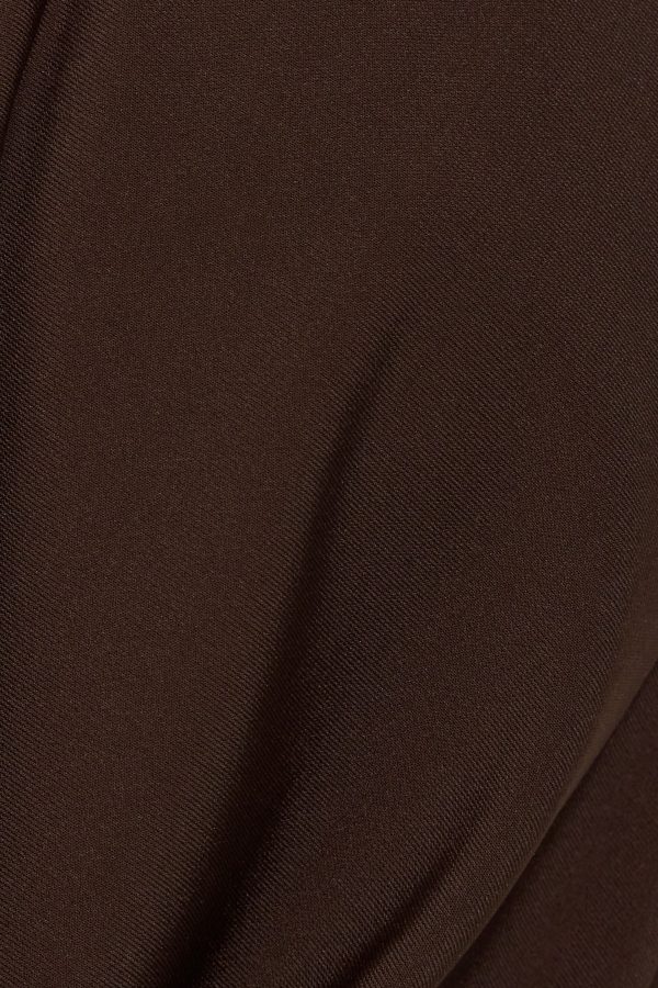 100098725_4DD_alt4_1920x2880-2